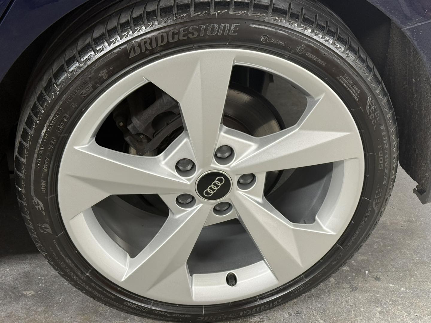 Alloy wheel refurbishment