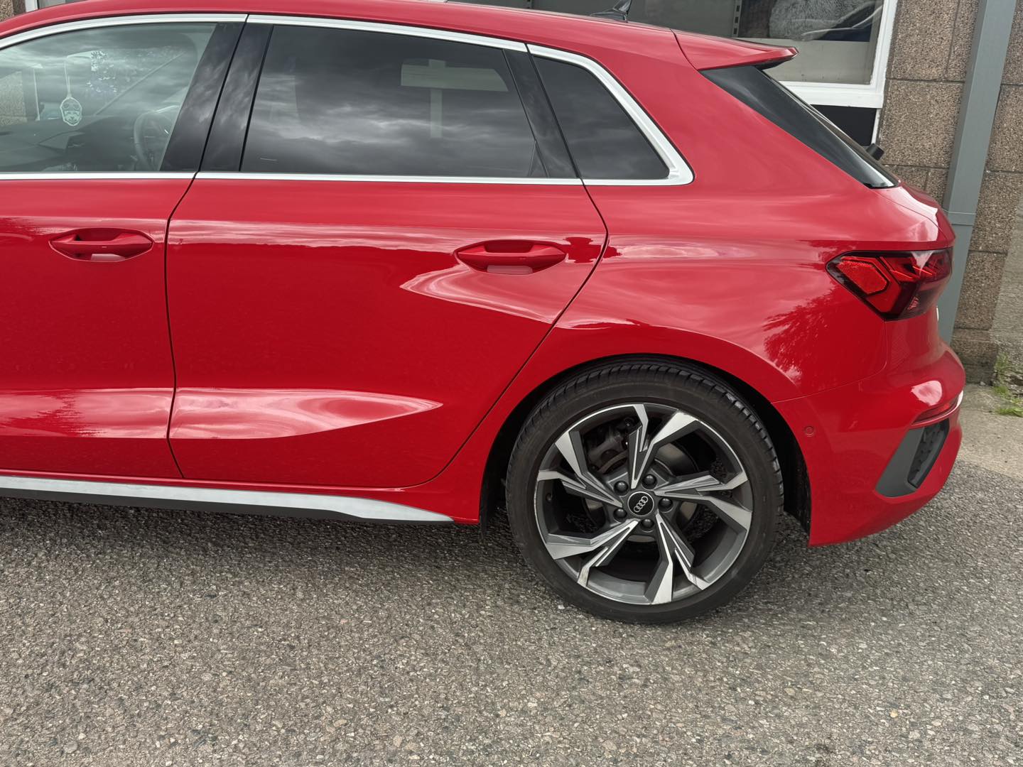 Detailing and finishing